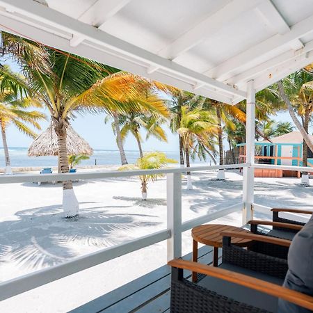Blue Marlin Beach Resort Dangriga Eksteriør bilde