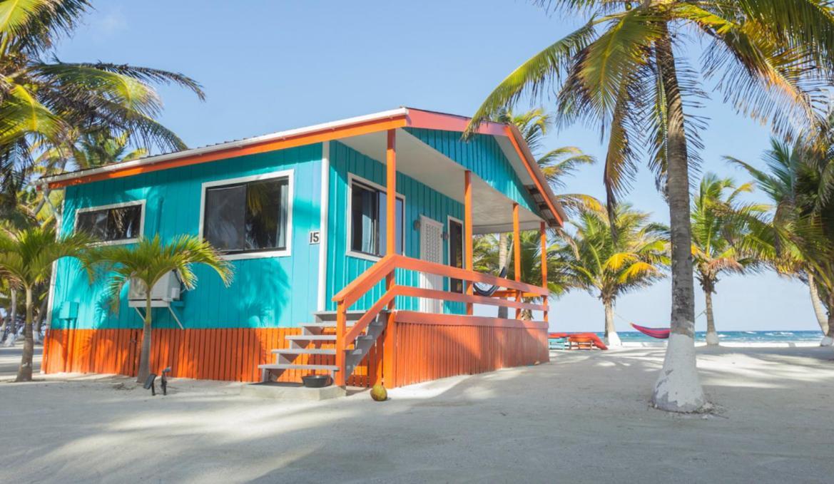 Blue Marlin Beach Resort Dangriga Eksteriør bilde